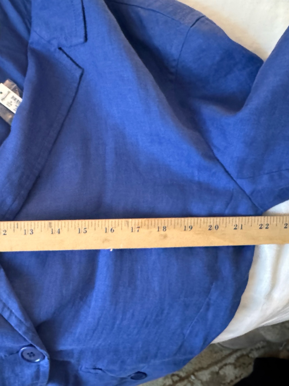 Madewell Double-Breasted Crossover Blazer in 100% Linen - Picture 6 of 9